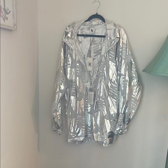 Nike Lab Metallic Silver Jacket - Picture 6 of 6